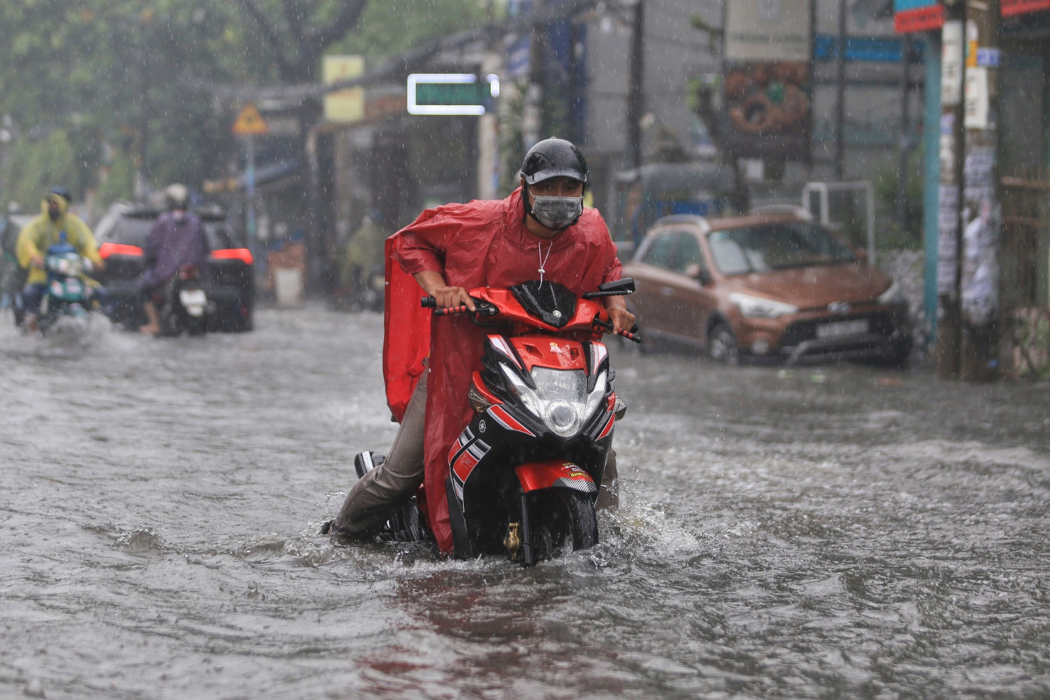 Trung tâm Khí tượng: Miền Bắc cao điểm mưa lớn, 15 tỉnh, thành nguy cơ cao lũ quét, sạt lở đất