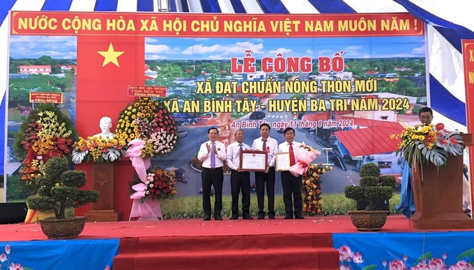 An Bình Tây đạt chuẩn nông thôn mới