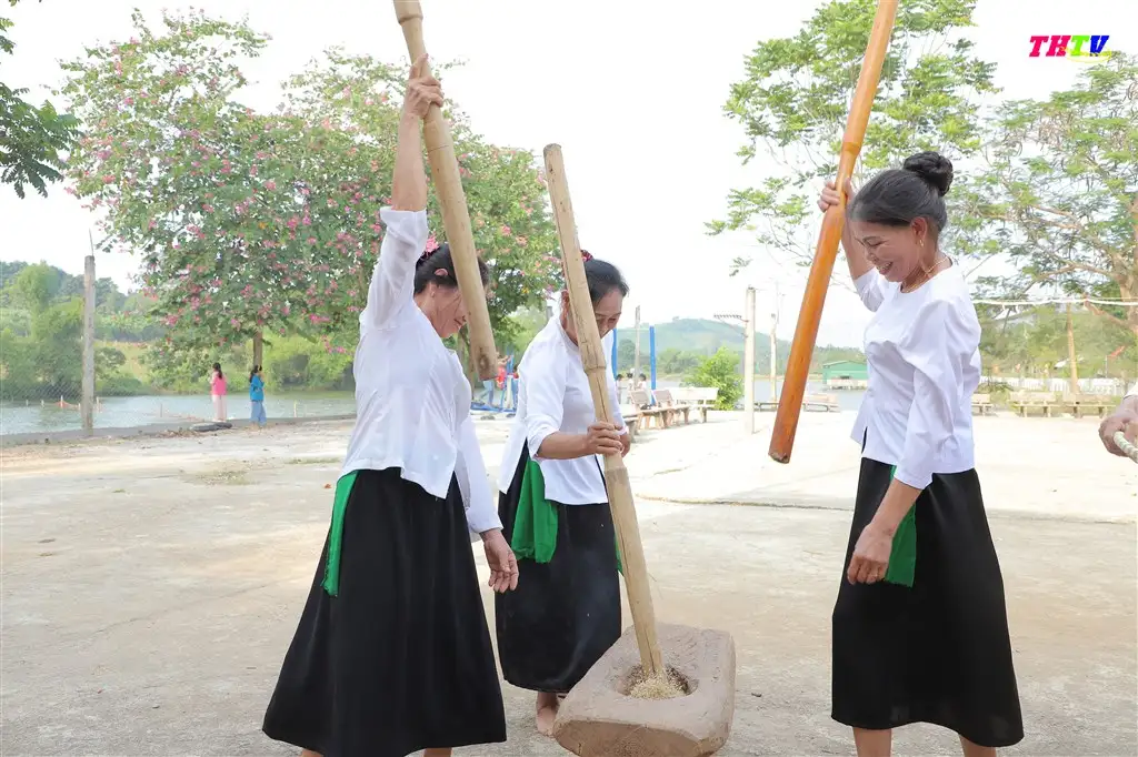 Thẩm định mô hình hoạt động văn hoá cấp thị xã năm 2024