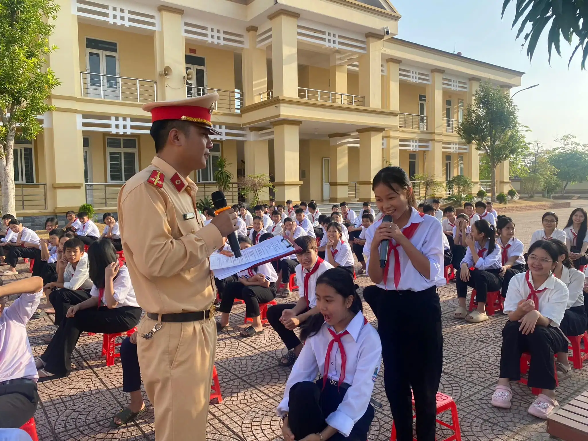 Nỗ lực giữ vững tiêu chí an ninh, trật tự trong xây dựng nông thôn mới hướng tới huyện nông thôn mới nâng cao ở Yên Thành