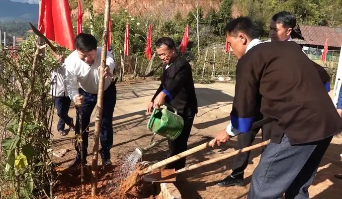 Xã đầu tiên của huyện nghèo về đích NTM, khơi dậy khát vọng vươn lên của 7 vạn người