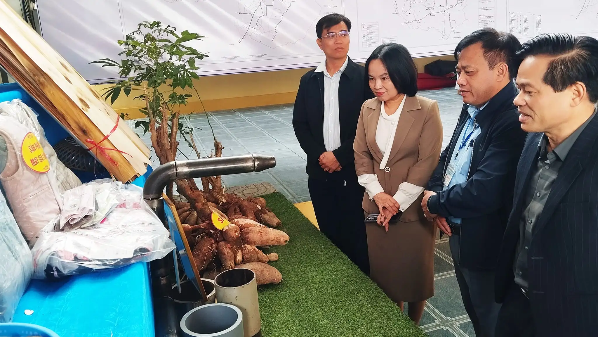 Thẩm định xét công nhận xã đạt chuẩn NTM nâng cao năm 2024 tại xã Tây Thành