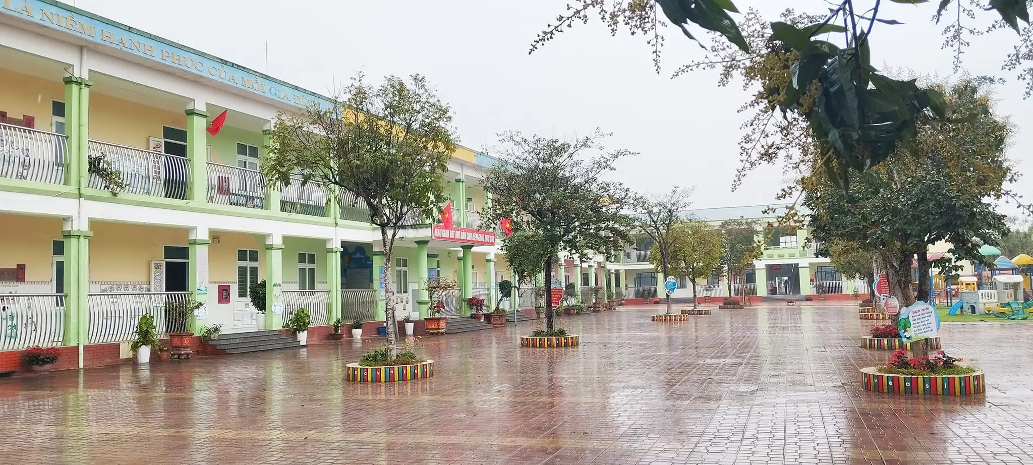 BCĐ NTM tỉnh thẩm định xét công nhận xã đạt chuẩn NTM kiểu mẫu về an ninh trật tự năm 2024 tại xã Yên Sơn
