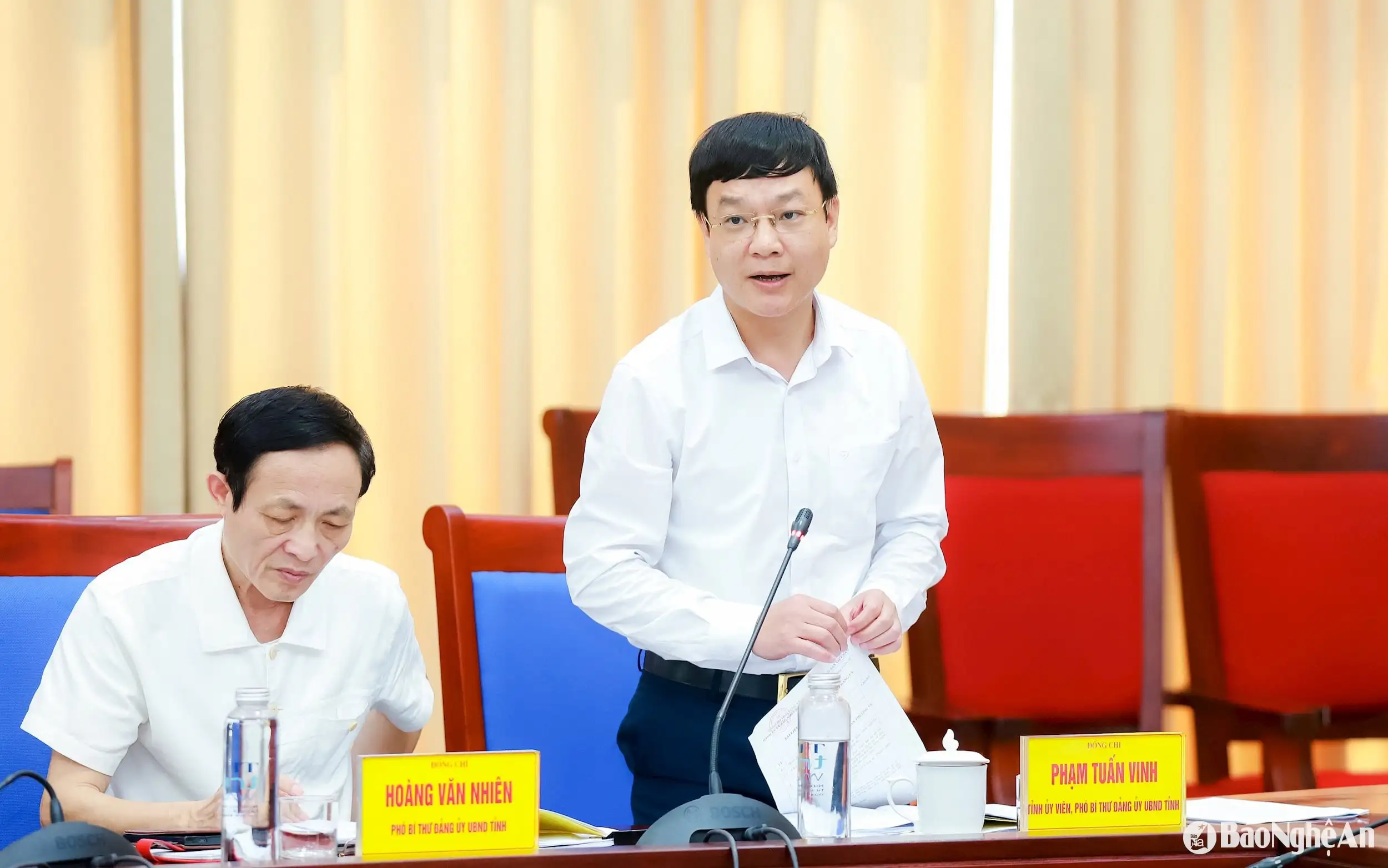 Ban Thường vụ Đảng ủy UBND tỉnh Nghệ An bàn giải pháp phát triển nhân lực có kỹ năng nghề
