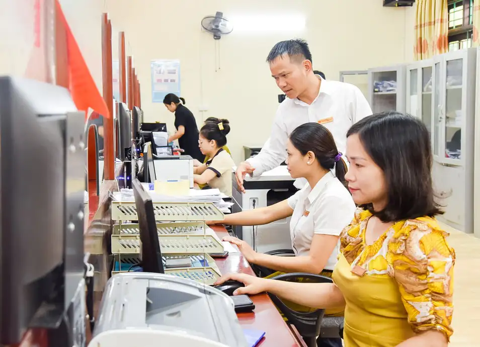 Giải pháp nâng cao hiệu quả cải cách hành chính gắn với chính quyền điện tử, dịch vụ công trực tuyến ở cấp xã khi thực hiện chính quyền địa phương hai cấp ở Nghệ An