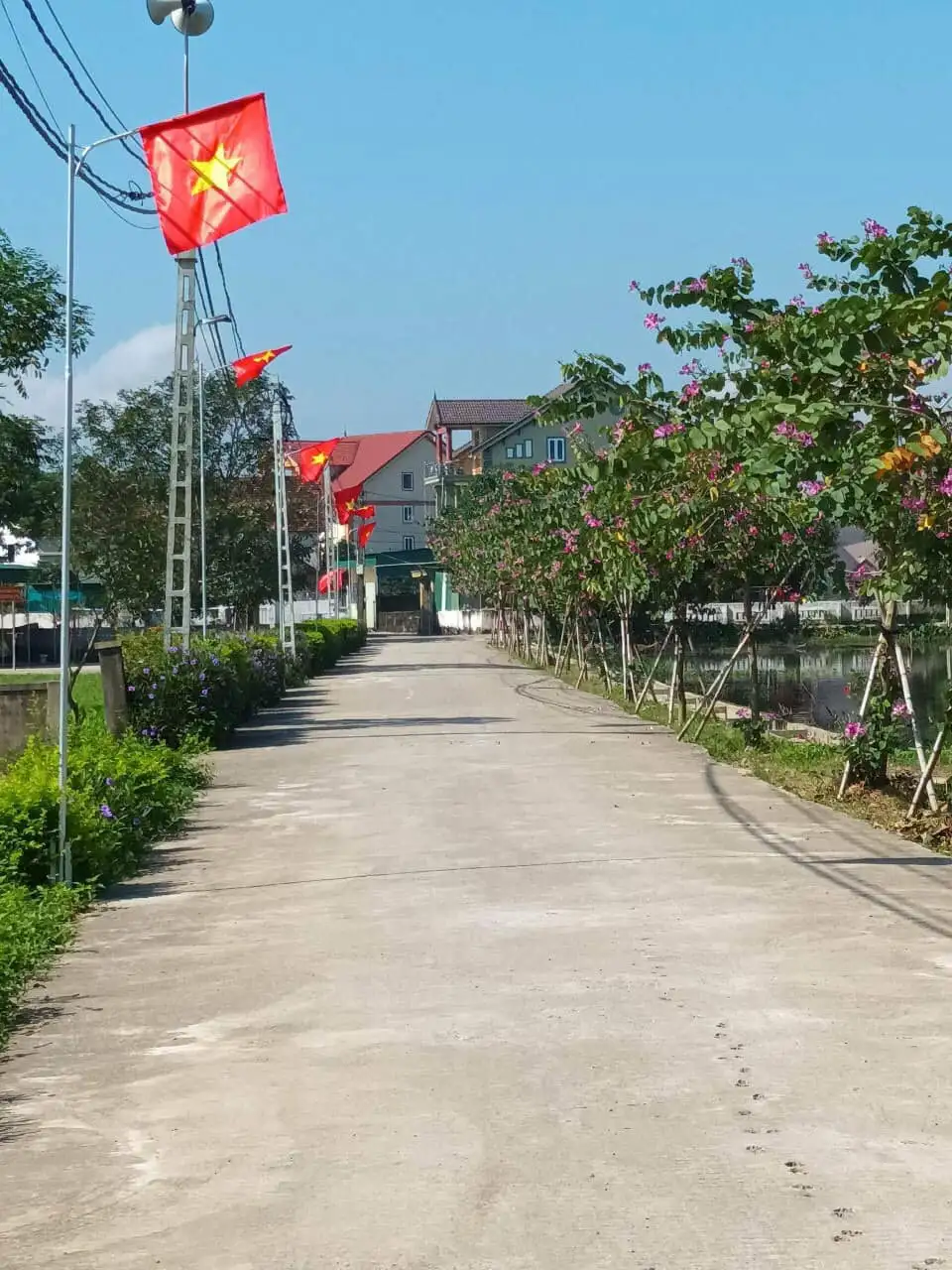 Huyện Nam Đàn đạt chuẩn nông thôn mới nâng cao bền vững tiến tới xây dựng nông thôn mới kiểu mẫu