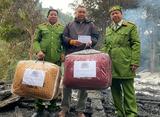Xây dựng lực lượng Công an xã đáp ứng yêu cầu, nhiệm vụ trong tình hình mới, phục vụ đắc lực, hiệu quả tiêu chí an ninh, trật tự trong xây dựng nông thôn mới