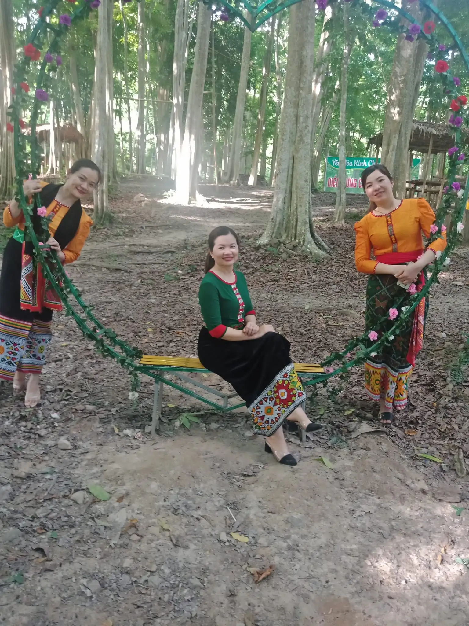 Bài học từ xây dựng và phát triển mô hình du lịch nông thôn ở vùng đặc biệt khó khăn của tỉnh Nghệ An
