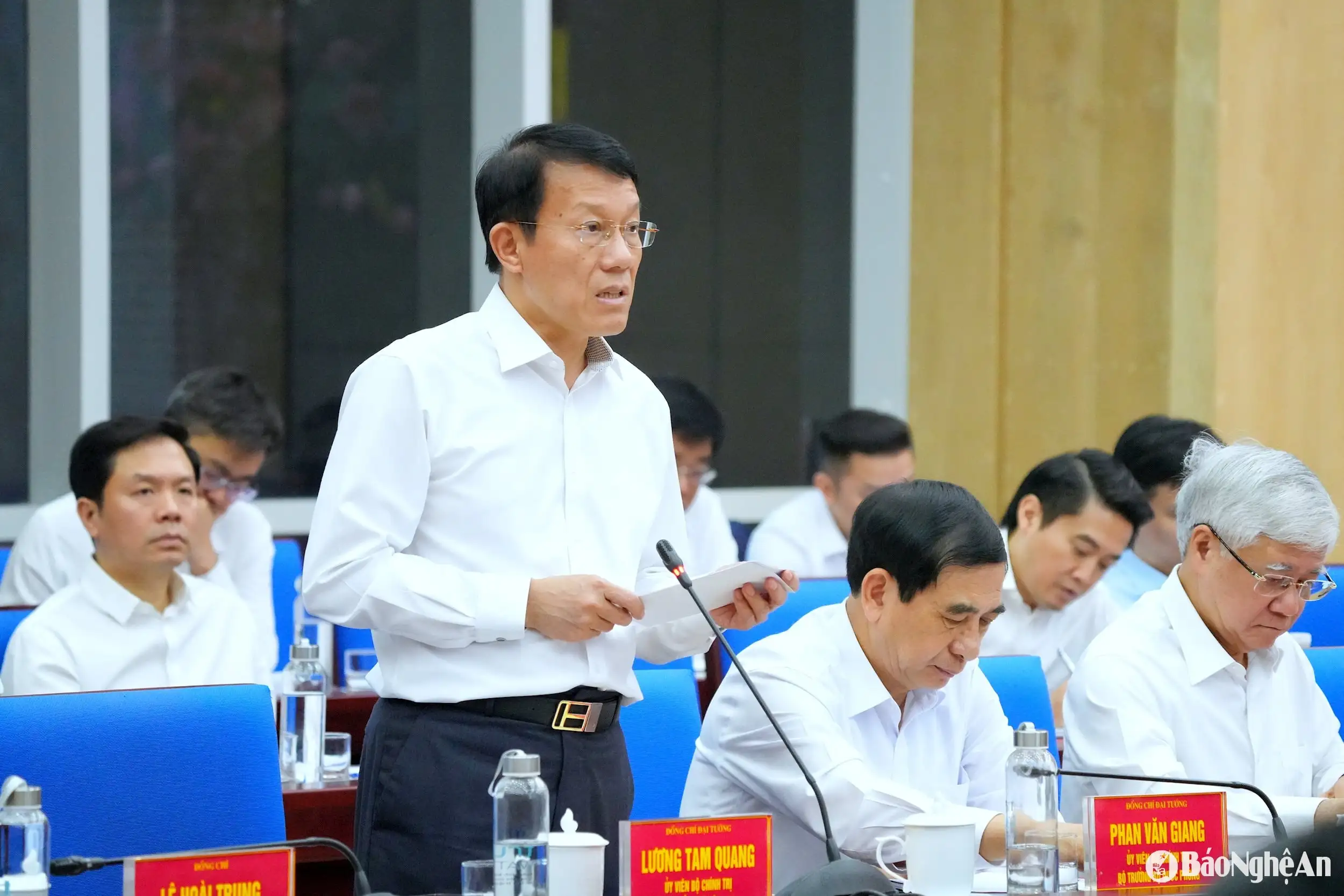 Tổng Bí thư Tô Lâm làm việc với Ban Thường vụ Tỉnh ủy Nghệ An