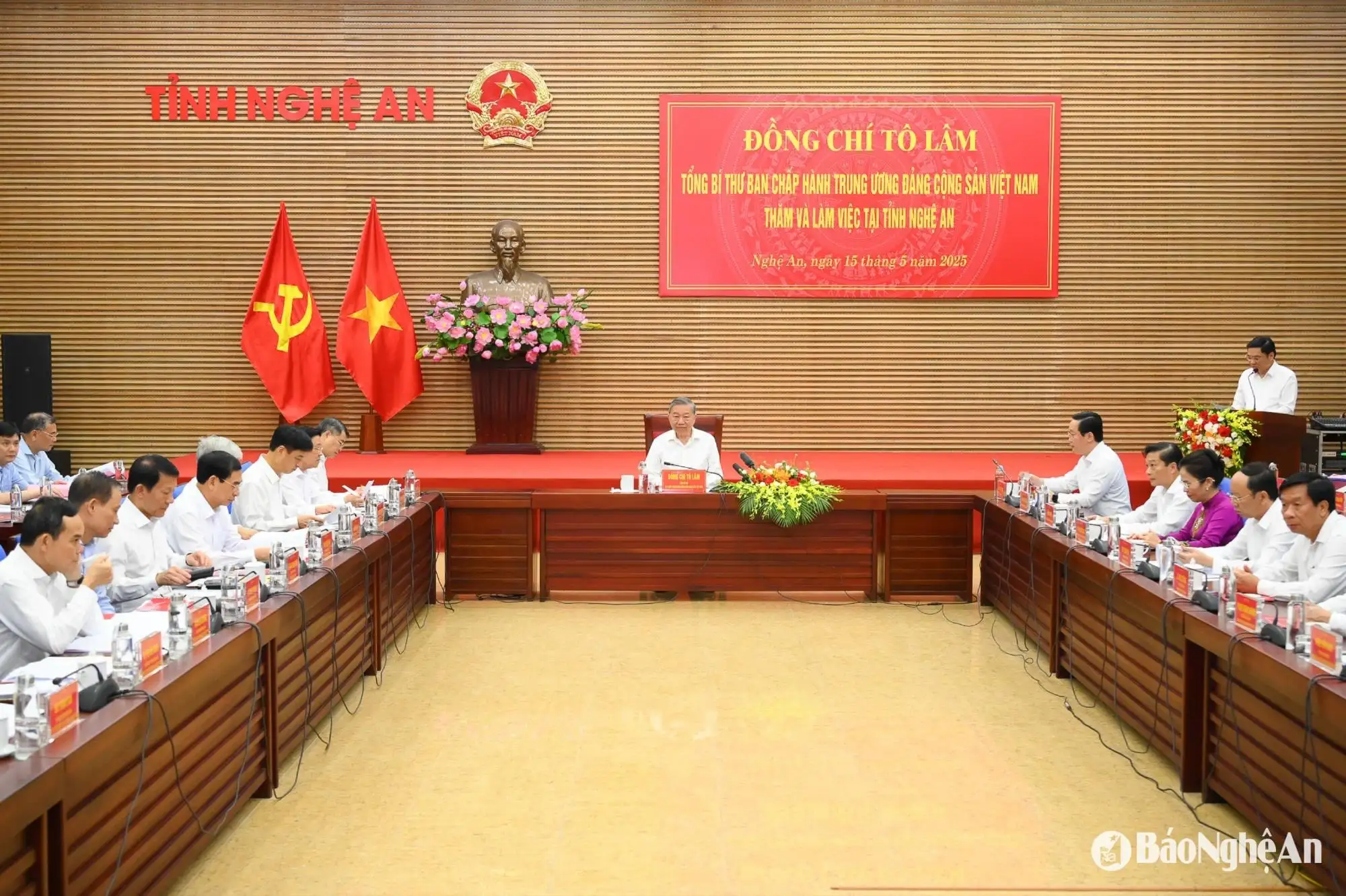 Tổng Bí thư Tô Lâm làm việc với Ban Thường vụ Tỉnh ủy Nghệ An