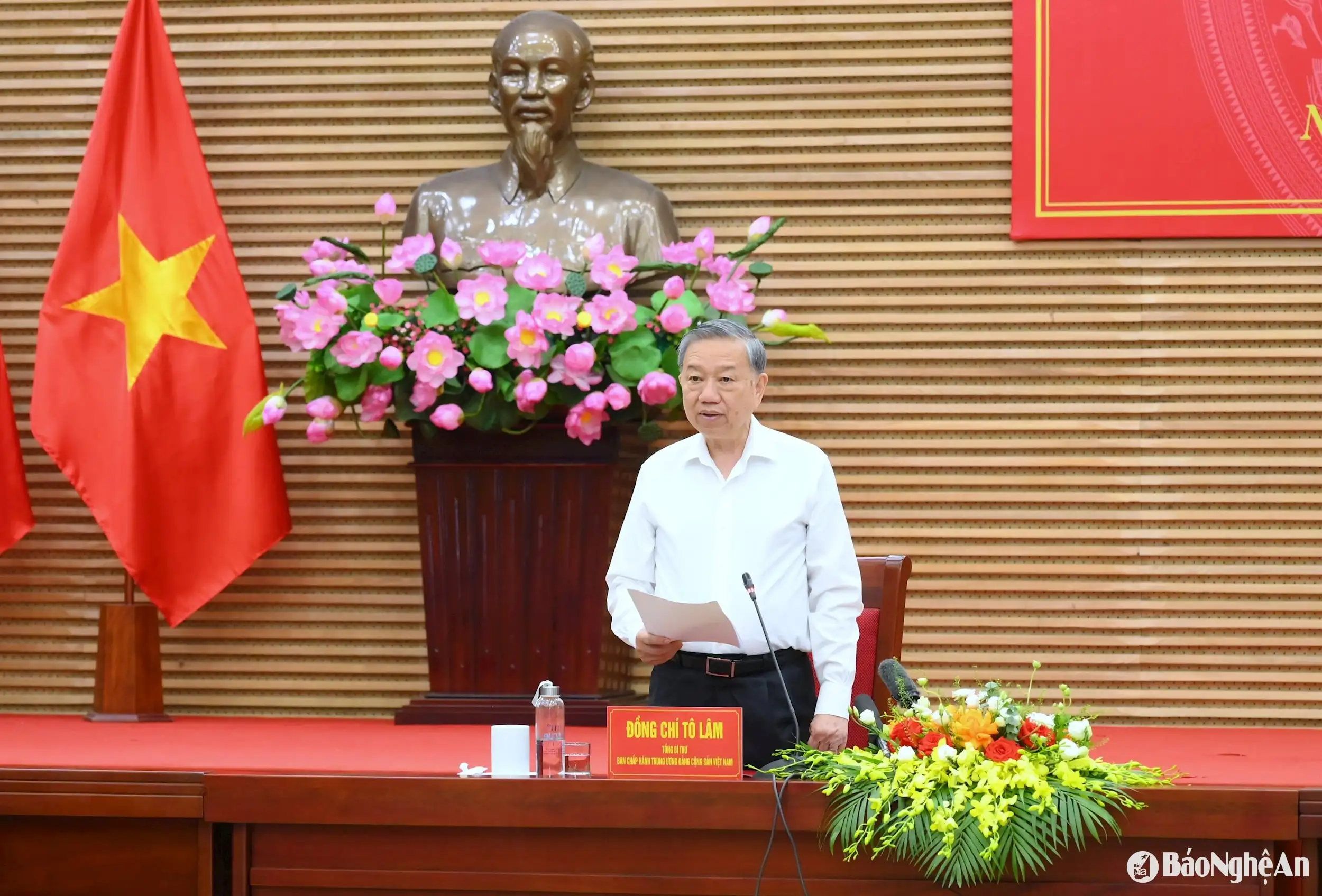 Tổng Bí thư Tô Lâm làm việc với Ban Thường vụ Tỉnh ủy Nghệ An