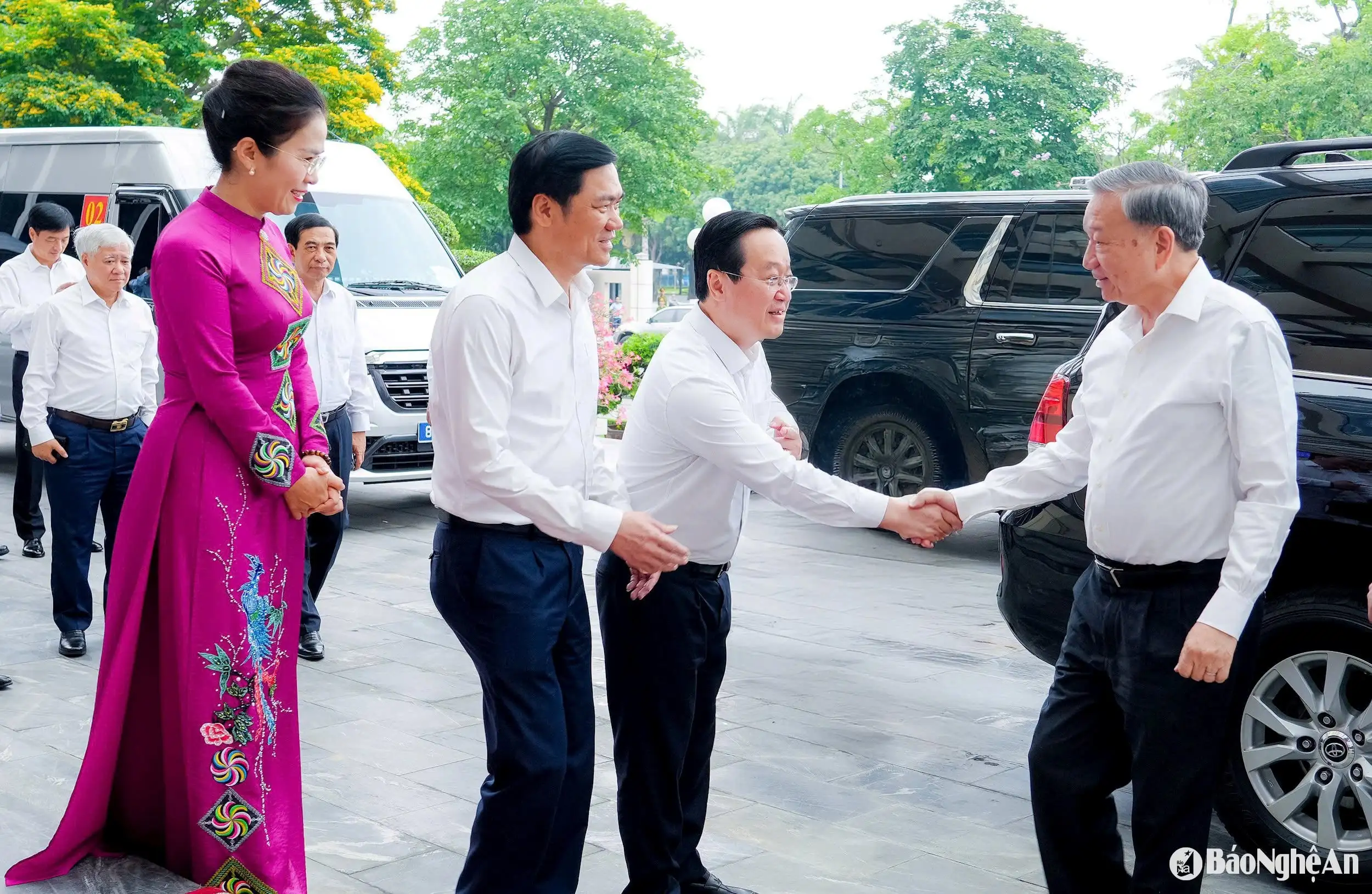Tổng Bí thư Tô Lâm làm việc với Ban Thường vụ Tỉnh ủy Nghệ An