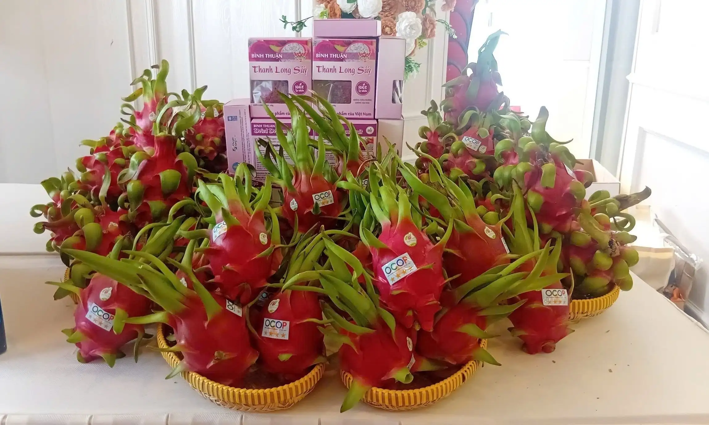 Đa dạng sản phẩm OCOP từ thanh long