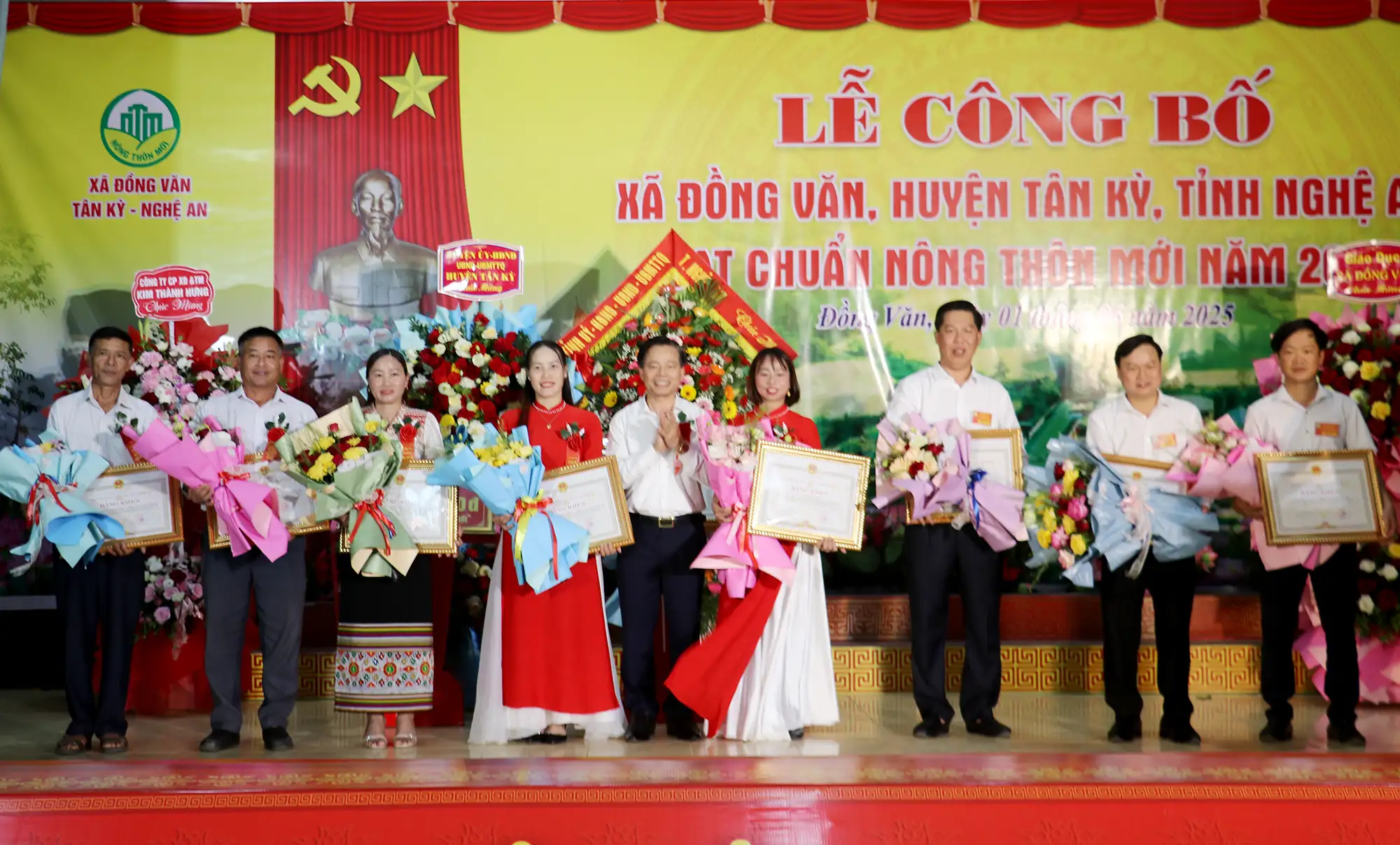 Xây dựng quê hương Đồng Văn ngày càng phát triển