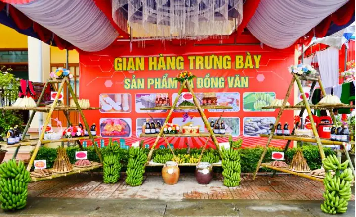Xây dựng quê hương Đồng Văn ngày càng phát triển
