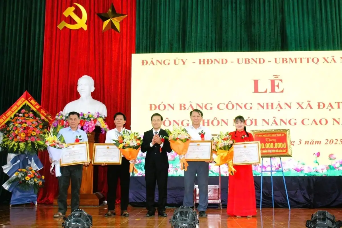 Xã miền núi đầu tiên của huyện Quỳnh Lưu đạt chuẩn nông thôn mới nâng cao