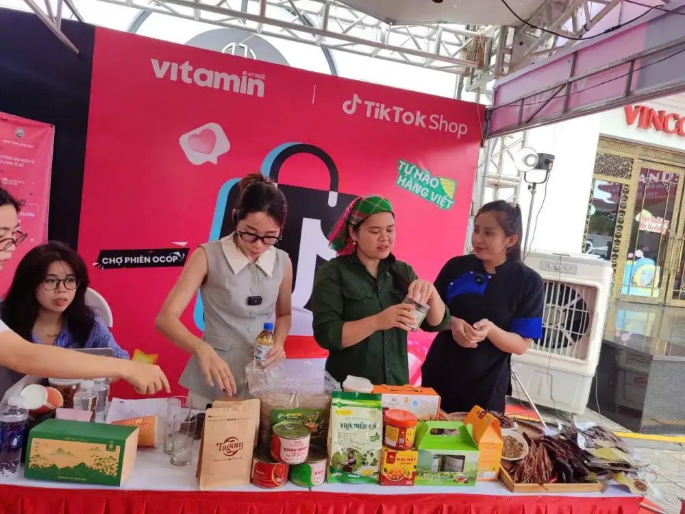 Cao Bằng tăng cường quảng bá sản phẩm OCOP: Từ điểm giới thiệu địa phương đến thị trường quốc tế