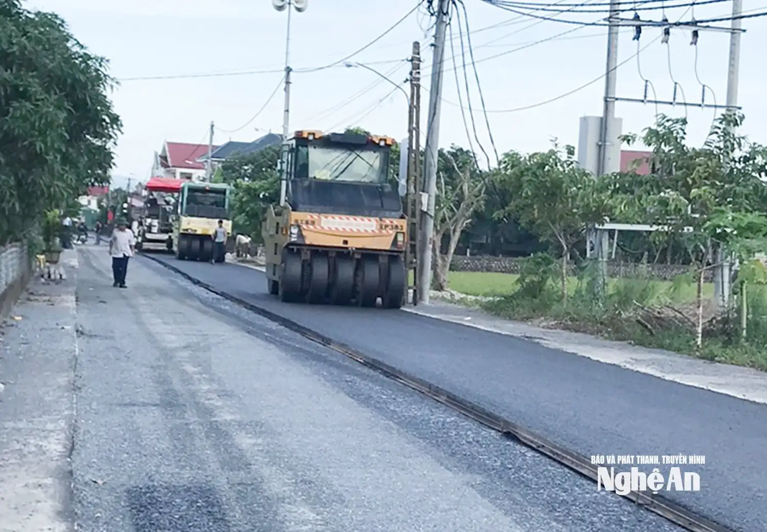 Chào mừng Đại hội đại biểu Đảng bộ xã Hưng Nguyên Nam lần thứ I, nhiệm kỳ 2025 &#8211; 2030:Đổi mới tư duy, đưa Hưng Nguyên Nam thành xã nông thôn mới kiểu mẫu, hiện đại, giàu bản sắc văn hóa