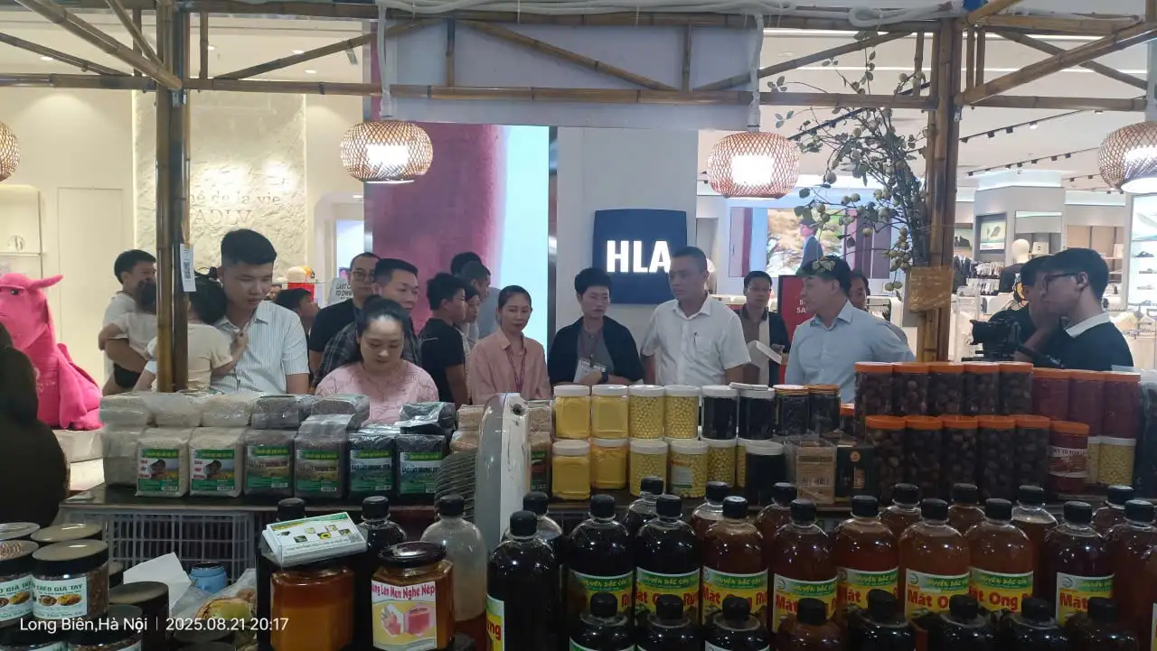 Gần 1.000 dòng sản phẩm tham gia Hội chợ xúc tiến thương mại nông nghiệp, sản phẩm OCOP