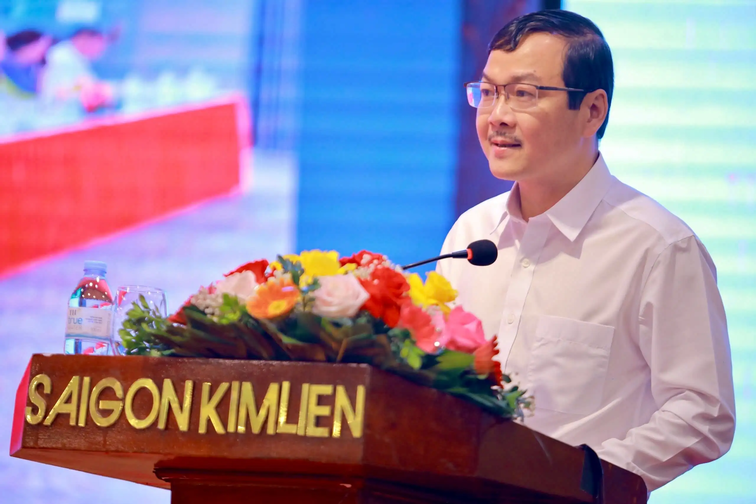 Kết nối sản xuất, tiêu thụ nông sản dứa, chè, cây ăn quả có múi các tỉnh vùng Bắc Trung Bộ