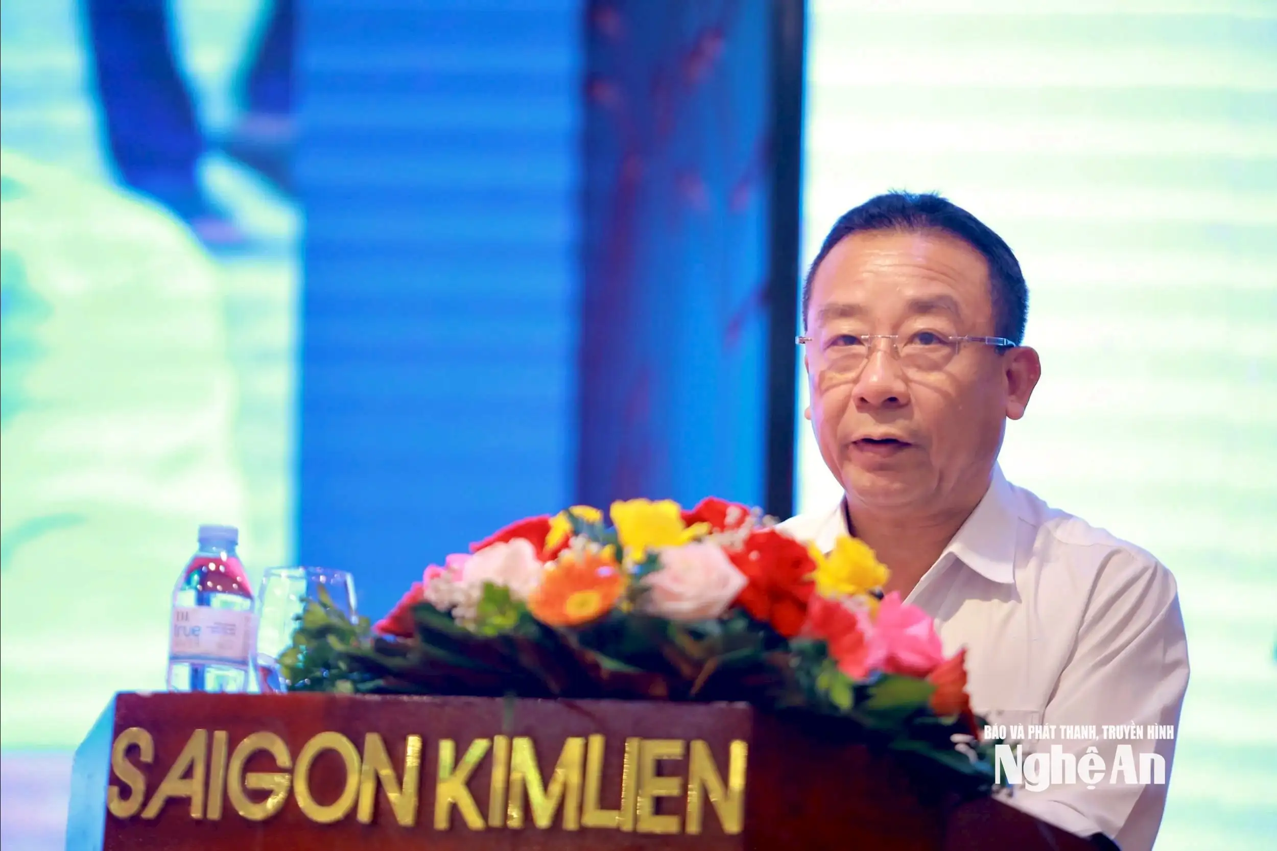 Kết nối sản xuất, tiêu thụ nông sản dứa, chè, cây ăn quả có múi các tỉnh vùng Bắc Trung Bộ