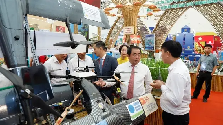 Ngành nông nghiệp và môi trường giới thiệu thành tựu với cách trưng bày hiện đại, sáng tạo