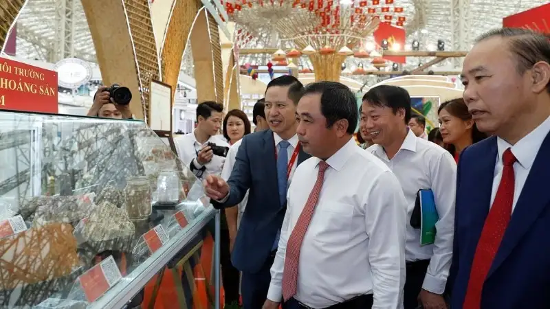 Ngành nông nghiệp và môi trường giới thiệu thành tựu với cách trưng bày hiện đại, sáng tạo