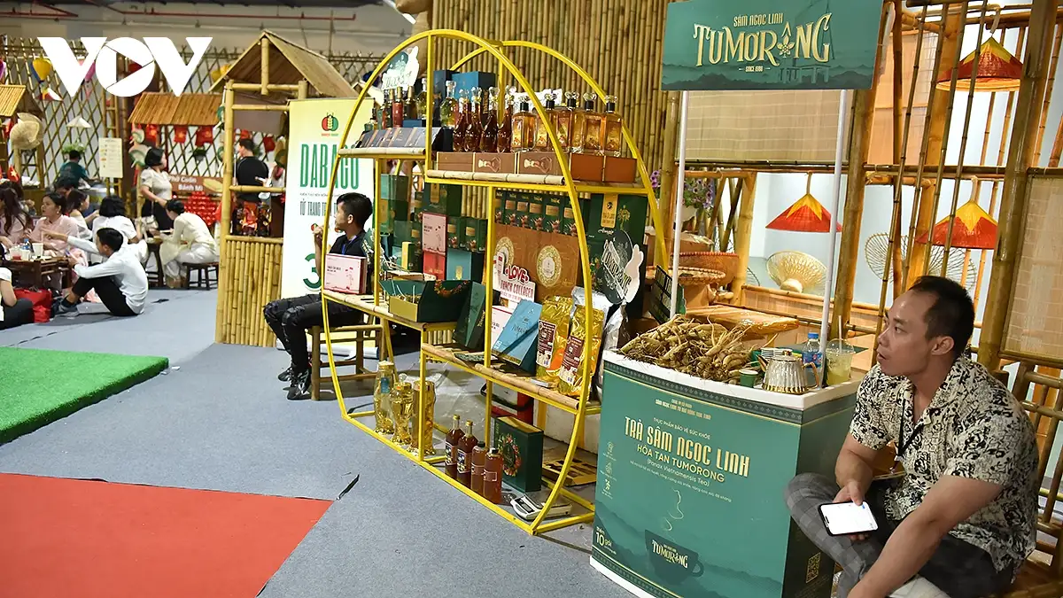 Tràn ngập đặc sản ẩm thực, OCOP 3 miền tại Triển lãm 80 năm thành tựu đất nước
