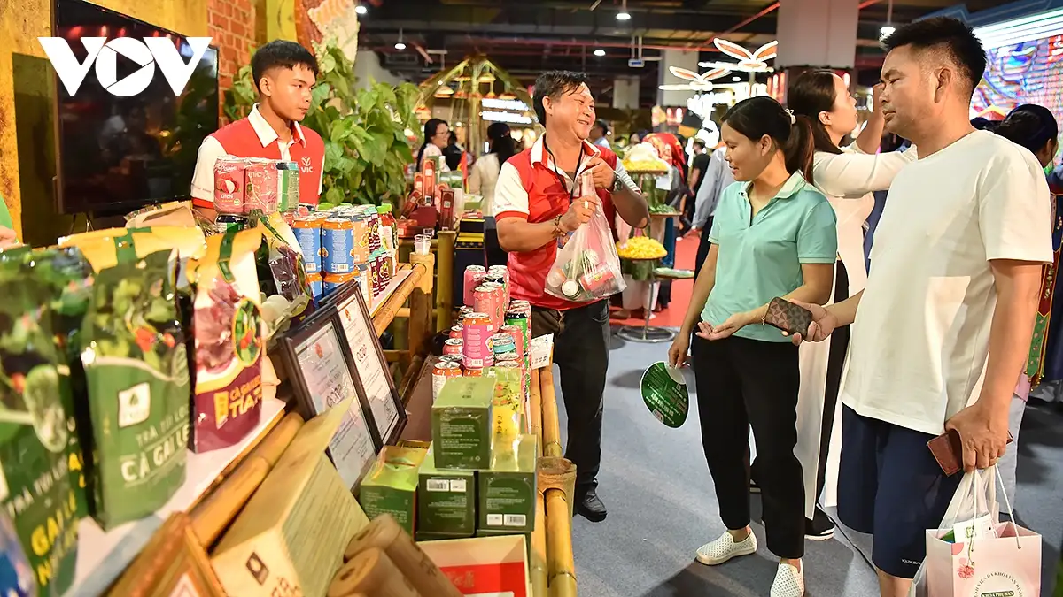 Tràn ngập đặc sản ẩm thực, OCOP 3 miền tại Triển lãm 80 năm thành tựu đất nước