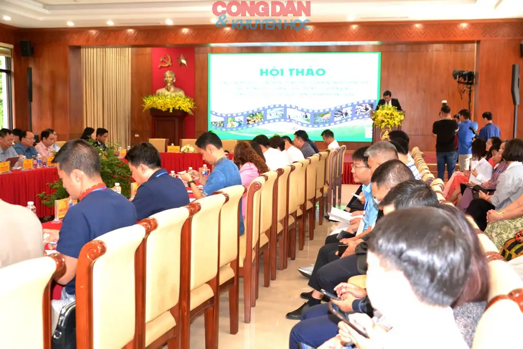 Trao đổi kinh nghiệm ứng dụng công nghệ cao phát triển nông nghiệp gắn với du lịch xanh bền vững ở Sa Pa