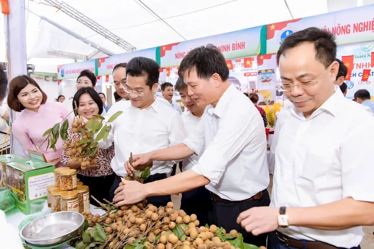 Chuyển đổi số nông nghiệp ở tỉnh Ninh Bình: Từ sản phẩm OCOP đến sàn thương mại điện tử