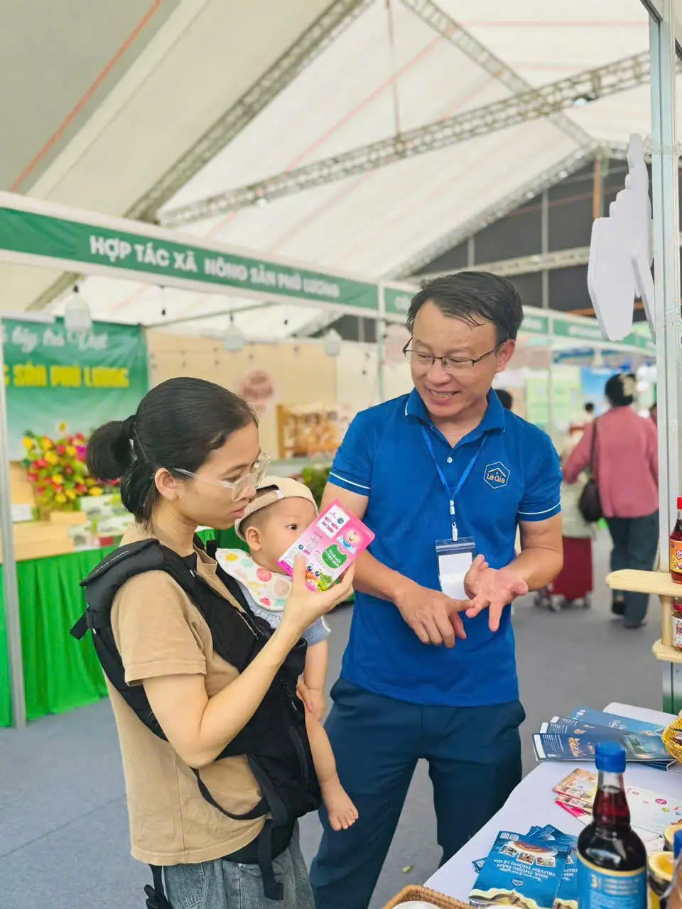 Hà Nội tạo chuỗi liên kết tiêu thụ OCOP: Cầu nối nông sản vùng miền đến tay người tiêu dùng Thủ đô