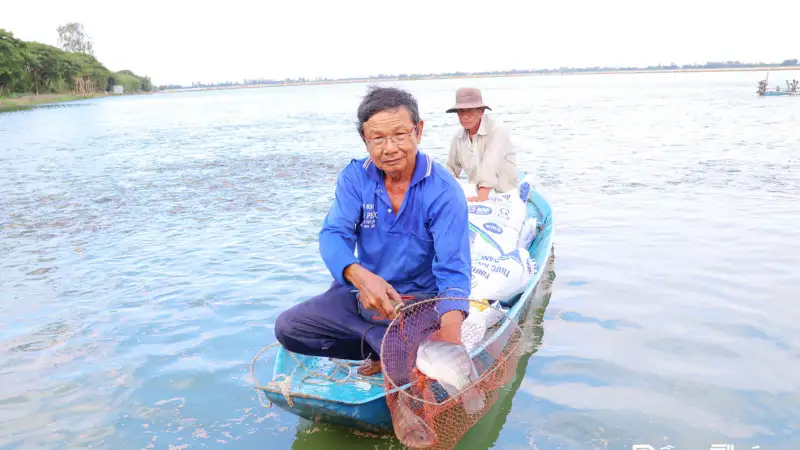 Khu du lịch sinh thái triệu đô giữa vùng nắng cháy Hà Tĩnh đẹp như phim, ông chủ là Nông dân Việt Nam xuất sắc