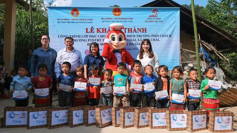 Sẽ có tiêu chí thu nhập mới với chuẩn nghèo đa chiều quốc gia giai đoạn 2026-2030