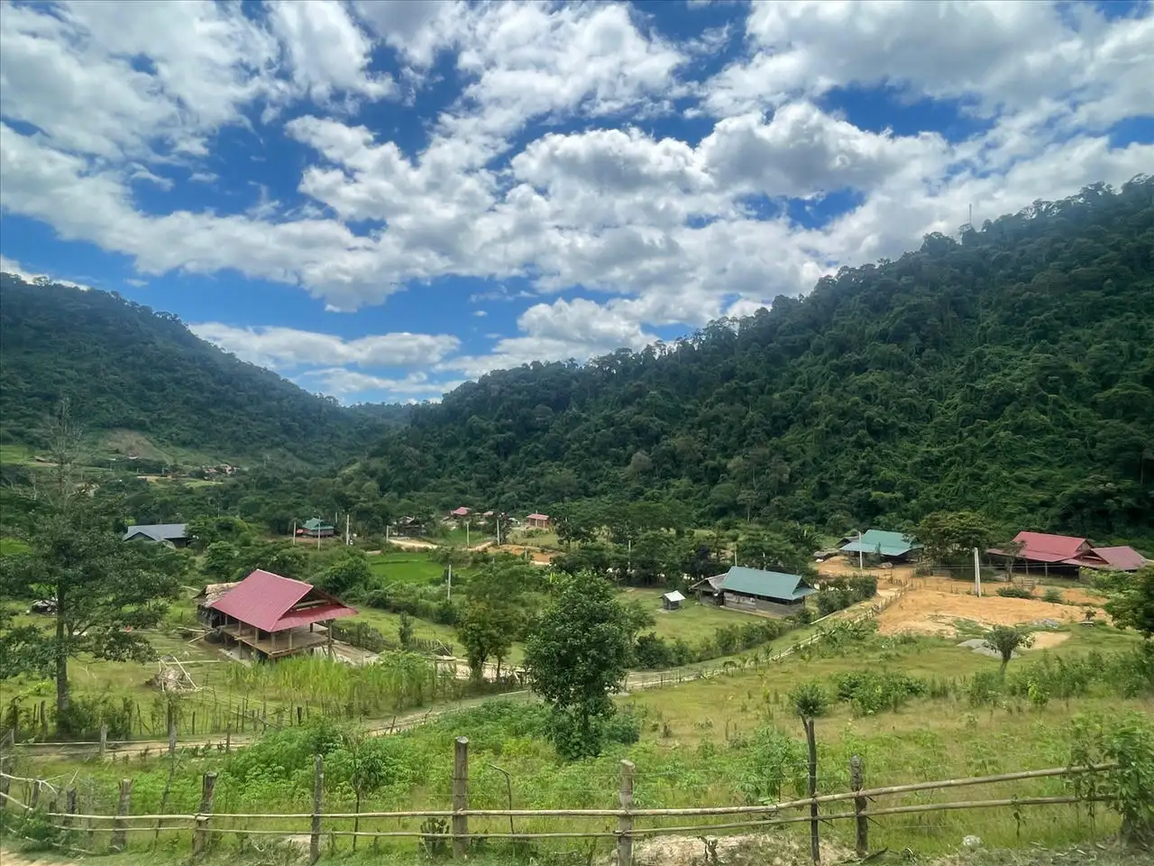 Bước tiến mới trong phát triển kinh tế – xã hội vùng đồng bào dân tộc thiểu số