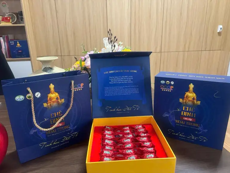 Chắt chiu hồn đất Tổ trong từng búp chè xanh