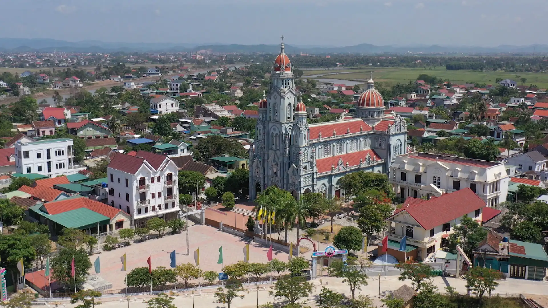 Đồng bào Công giáo Nghệ An thi đua yêu nước, xây dựng nông thôn mới