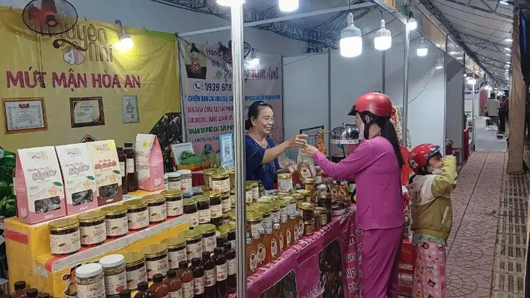 Đồng Tháp chú trọng nền tảng số để phát triển kinh tế