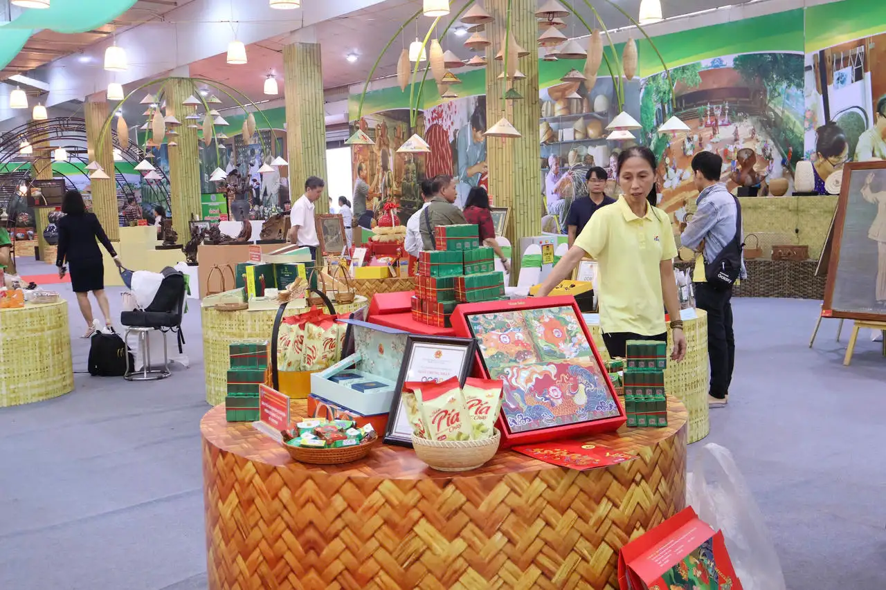 Hà Nội thúc đẩy tiêu thụ sản phẩm OCOP, mở rộng chuỗi cung ứng nông sản đặc sản vùng miền