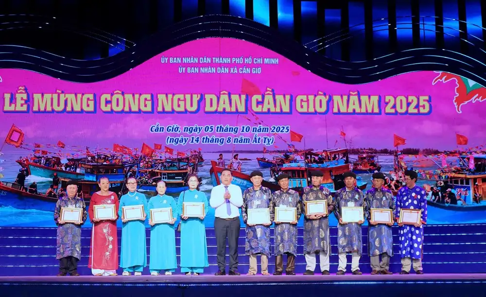 Lan tỏa tinh thần bảo tồn di sản, phát triển du lịch xanh