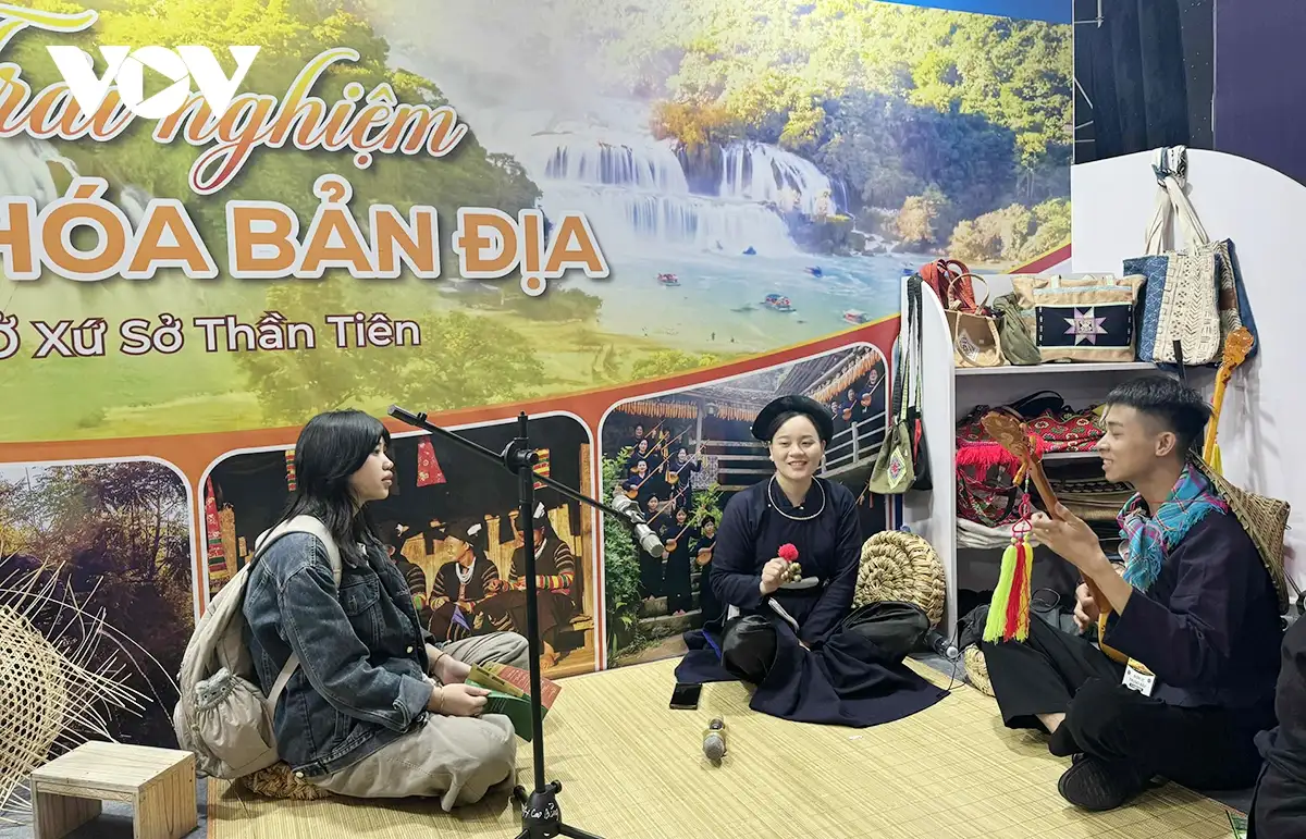 Làng nghề với vai trò quảng bá văn hoá &#8211; du lịch Việt tại Hội chợ Mùa Thu 2025