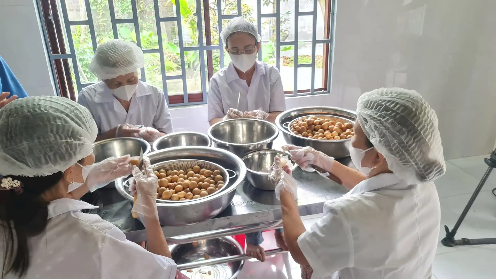 Liên kết vùng nguyên liệu để nâng tầm giá trị nông sản địa phương