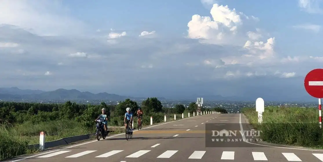 Một xã mới ven biển tỉnh Lâm Đồng, có những khu công nghiệp lớn, đang quyết tâm xây dựng xã nông thôn mới nâng cao