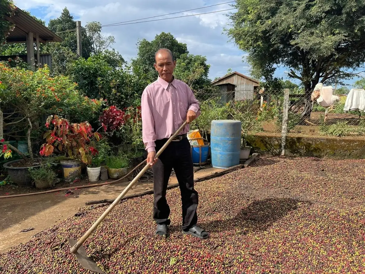 Nông dân J’rai mạnh dạn đổi mới để thoát nghèo