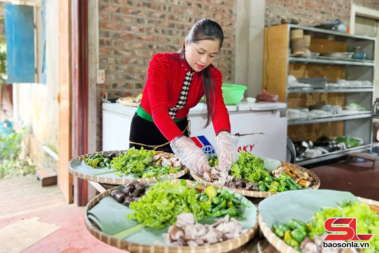 Phát triển du lịch cộng đồng giàu bản sắc dân tộc