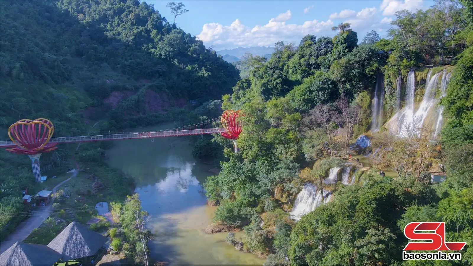 Phát triển du lịch &#8220;sinh thái &#8211; kế thừa &#8211; bền vững&#8221;