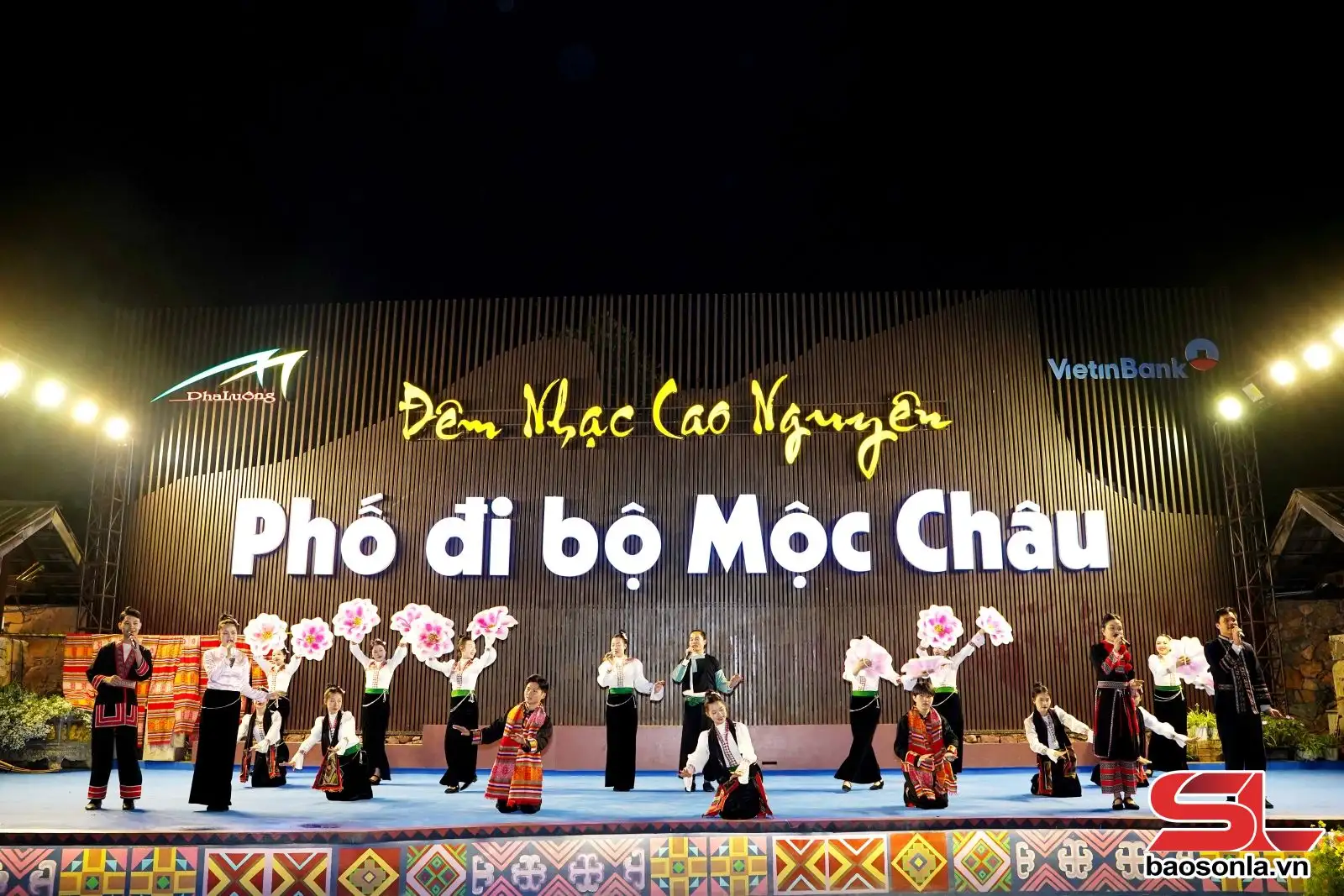 Phát triển du lịch &#8220;sinh thái &#8211; kế thừa &#8211; bền vững&#8221;
