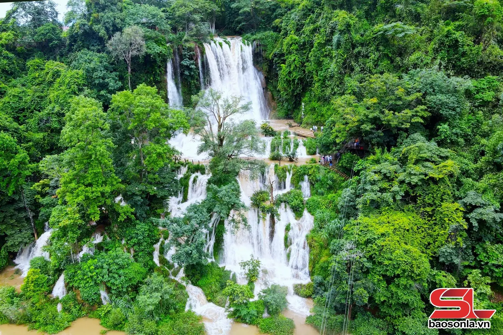 Phát triển du lịch “sinh thái – kế thừa – bền vững”