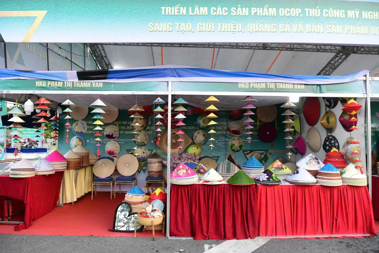 Quảng bá, giao thương, kết nối các sản phẩm OCOP, thủ công mỹ nghệ