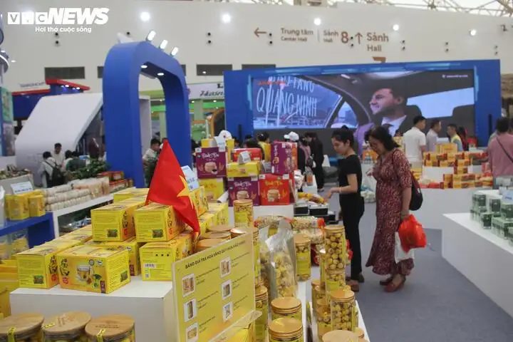 Sản phẩm OCOP lan tỏa giá trị nông sản Việt tại Hội chợ Mùa Thu